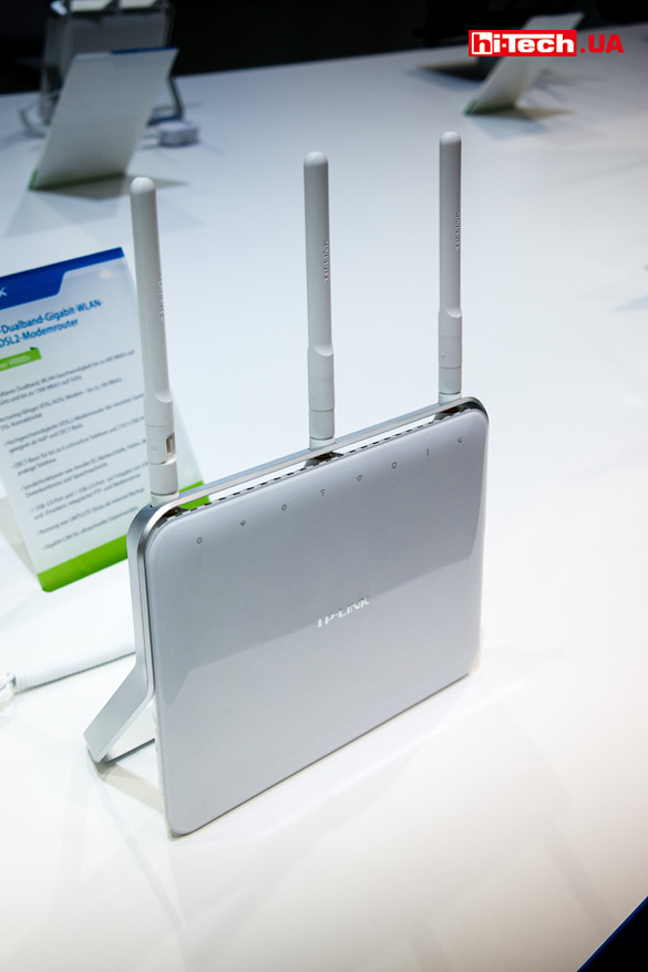 TP-Link Archer VR900v AC1900