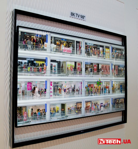 Прототип 98-дюймовой 8K-панели Samsung