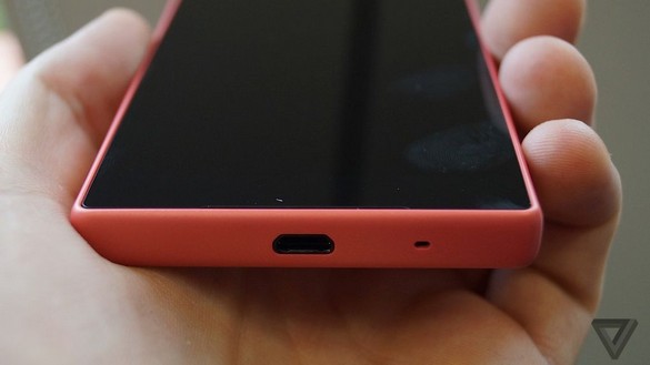 sony_xperia_z5_compact_4.0