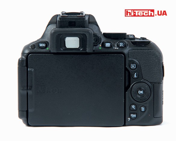 Закрытый экран Nikon D5500