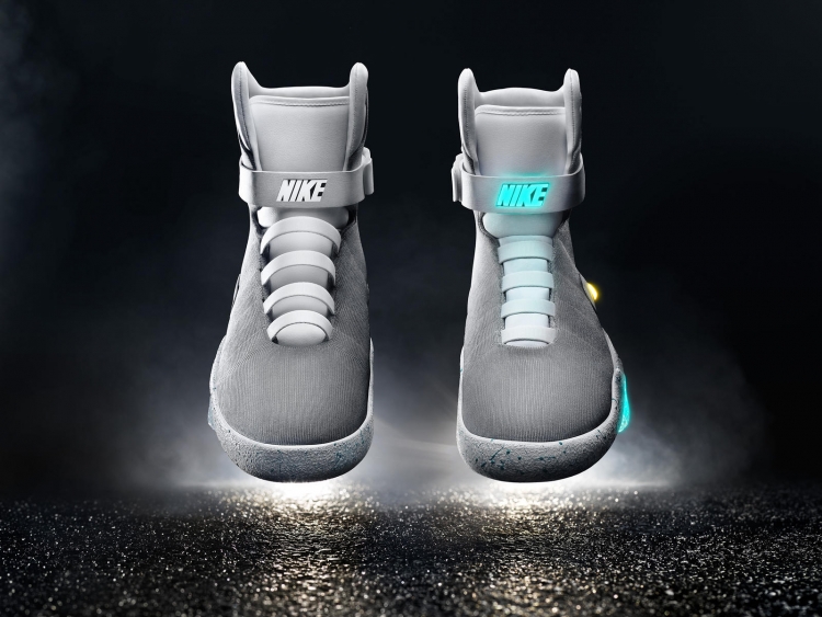 sm.Air_Mag_Front_Pair_V2_native_1600.750