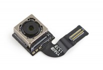 12-мегапиксельный CMOS-сенсор Sony IMX377. Снимок с сайта ifixit.com