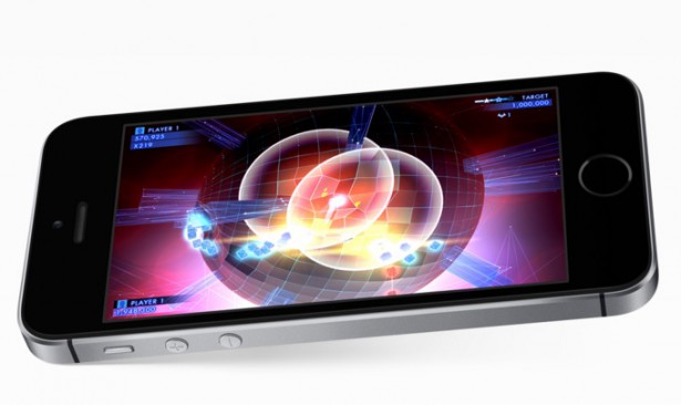 Apple iPhone SE 000001 21-03-2016