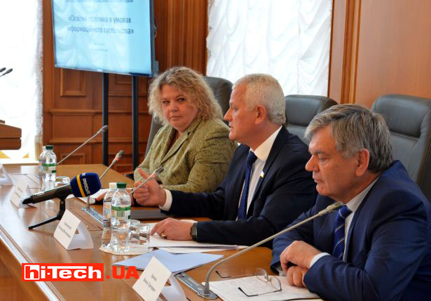 RoundTable_E-learning