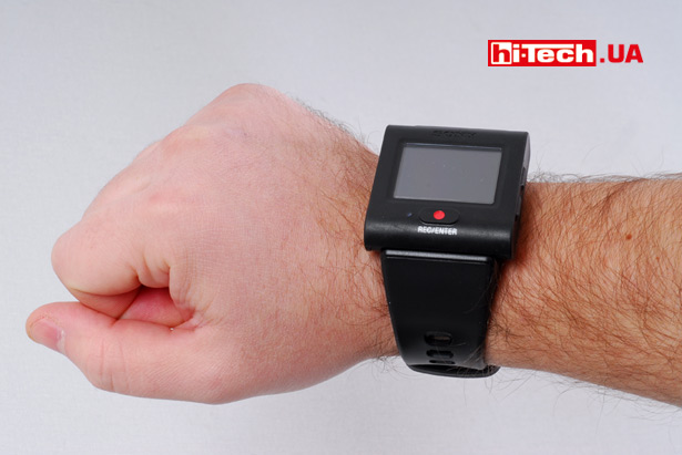 Sony RM-LVR3 с креплением на руку