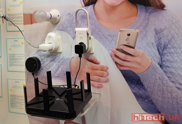 TP-Link at CeBIT 2017 12