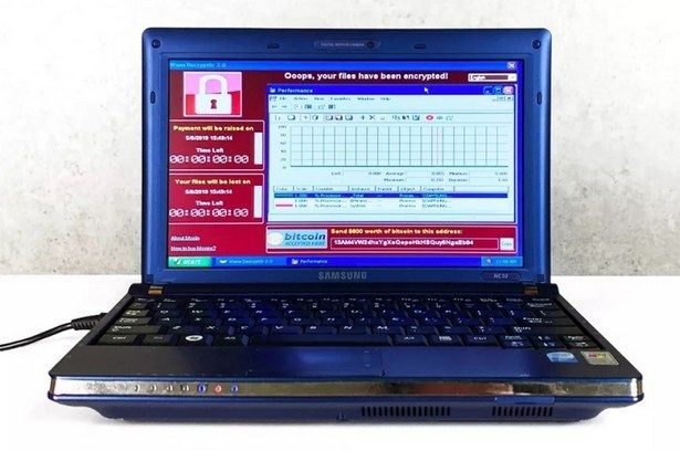 persistencechaos laptop