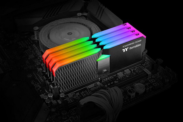 Thermaltake ToughRAM XG RGB DDR4
