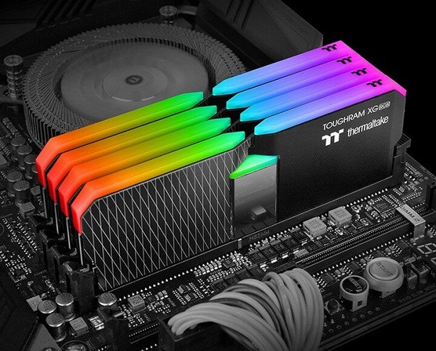 Thermaltake ToughRAM XG RGB