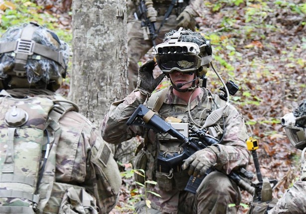 usa army soldier Microsoft ar vr buy