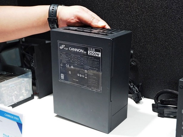 FSP Cannon Pro 2500W